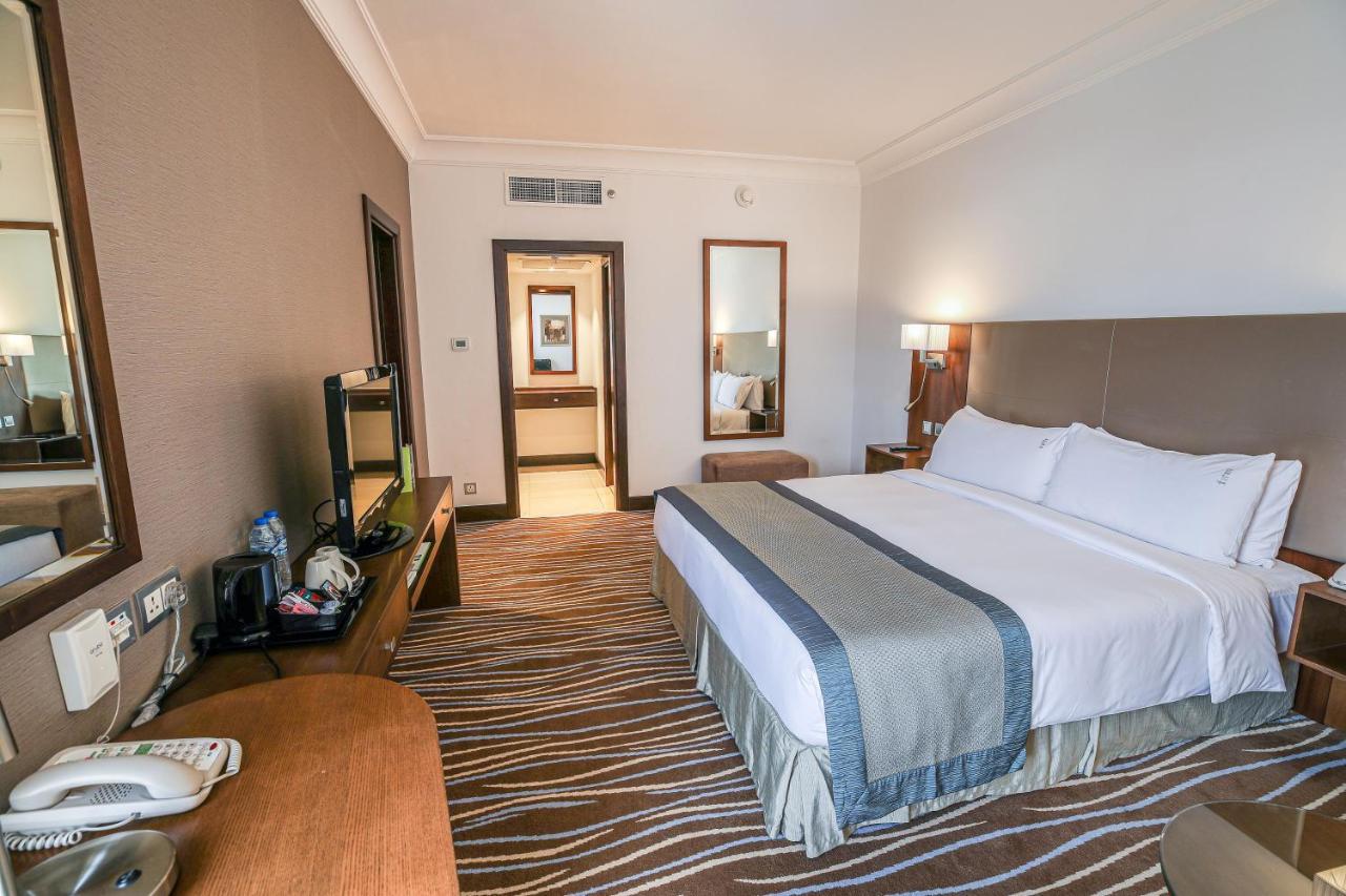 Copthorne Downtown By Millennium 4*