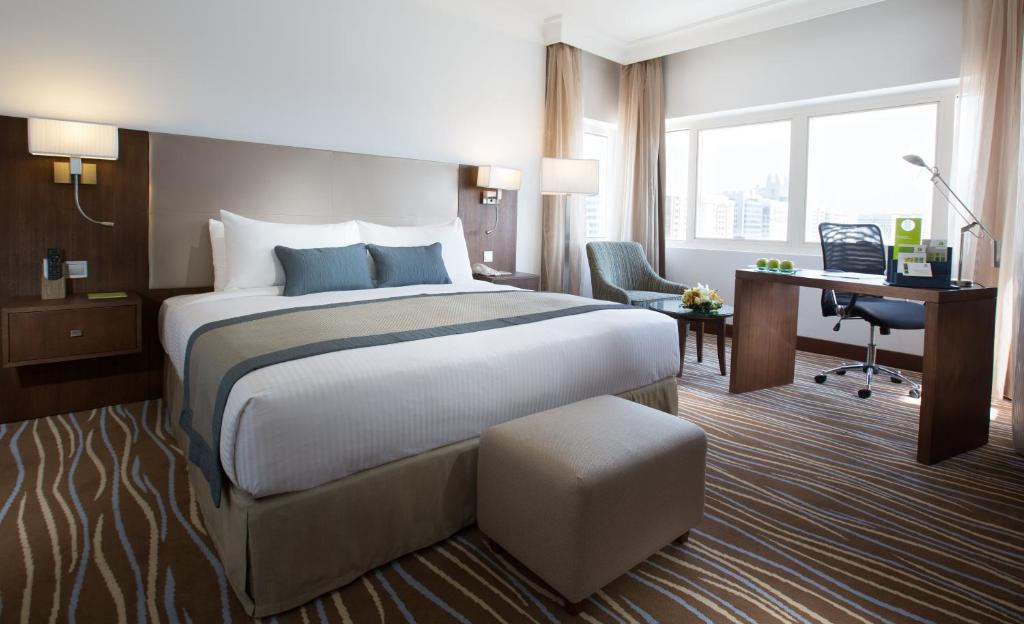 Copthorne Downtown By Millennium Hotel